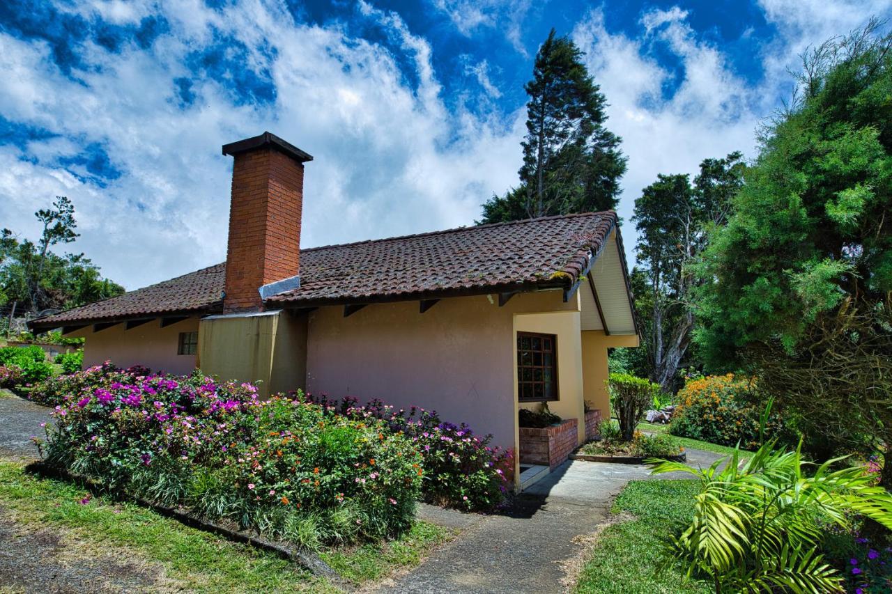 Hotel Villa Zurqui San Isidro  Exterior photo
