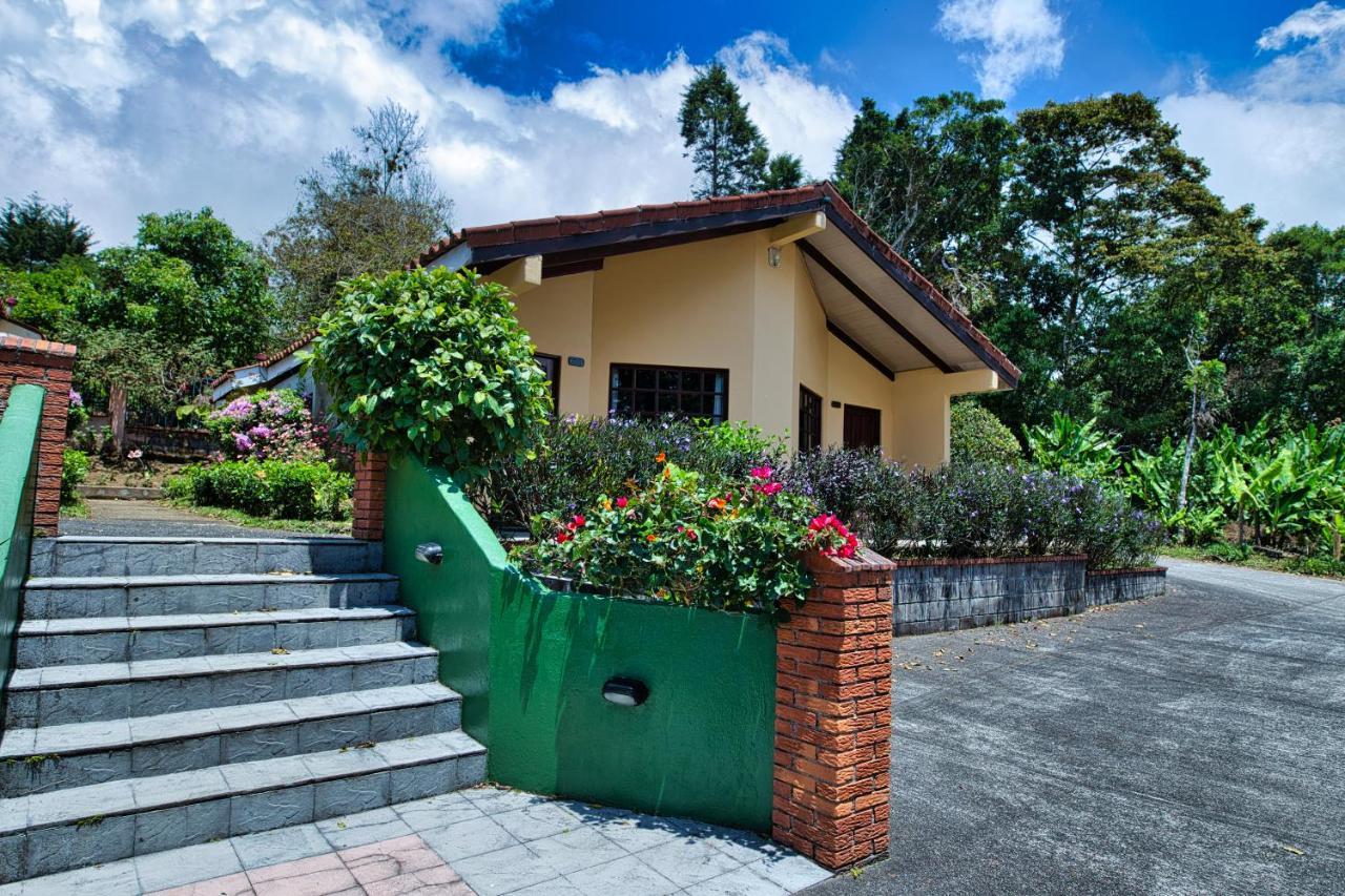 Hotel Villa Zurqui San Isidro  Exterior photo